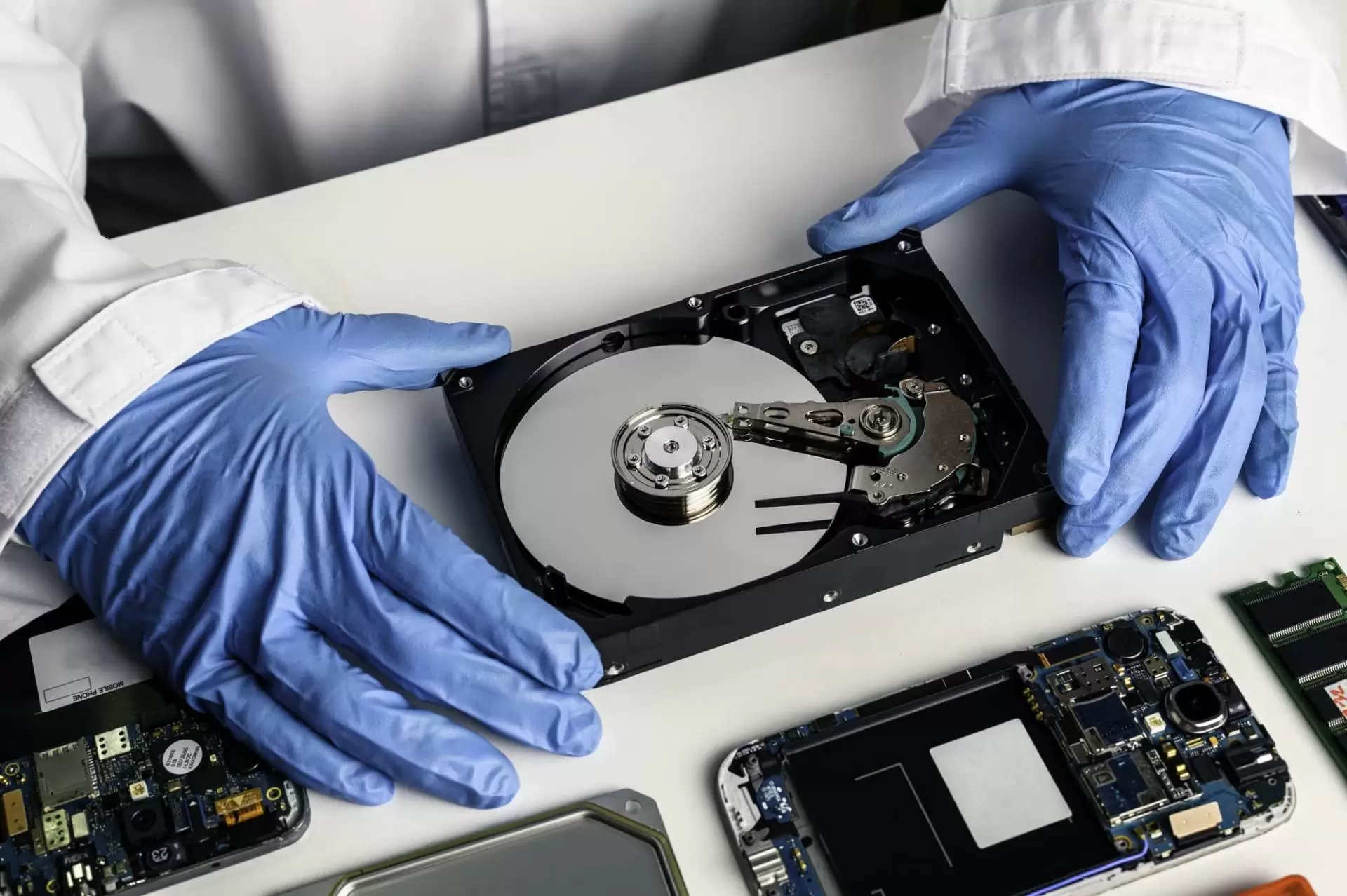The Lifesaver: Data Recovery Service Explained
